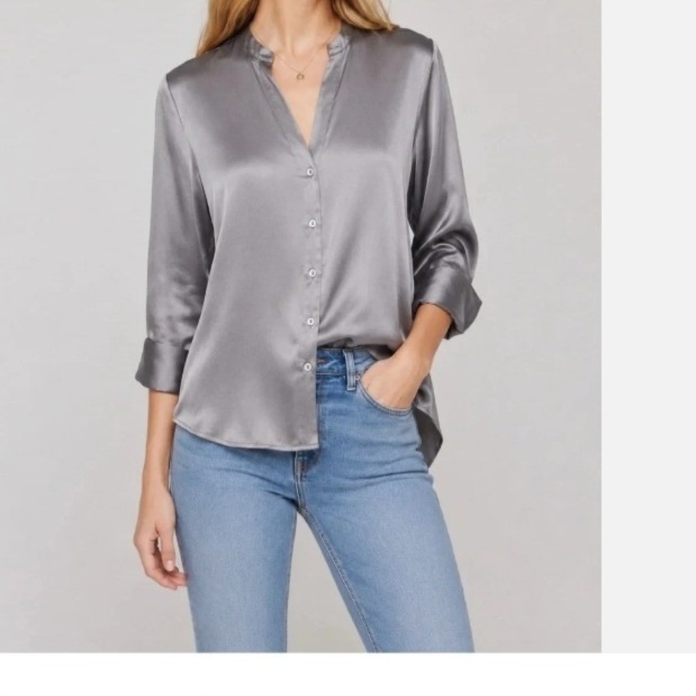 L'AGENCE Womens 100% Silk satin 3/4 Sleeve Button Blouse Gray silver L timeless